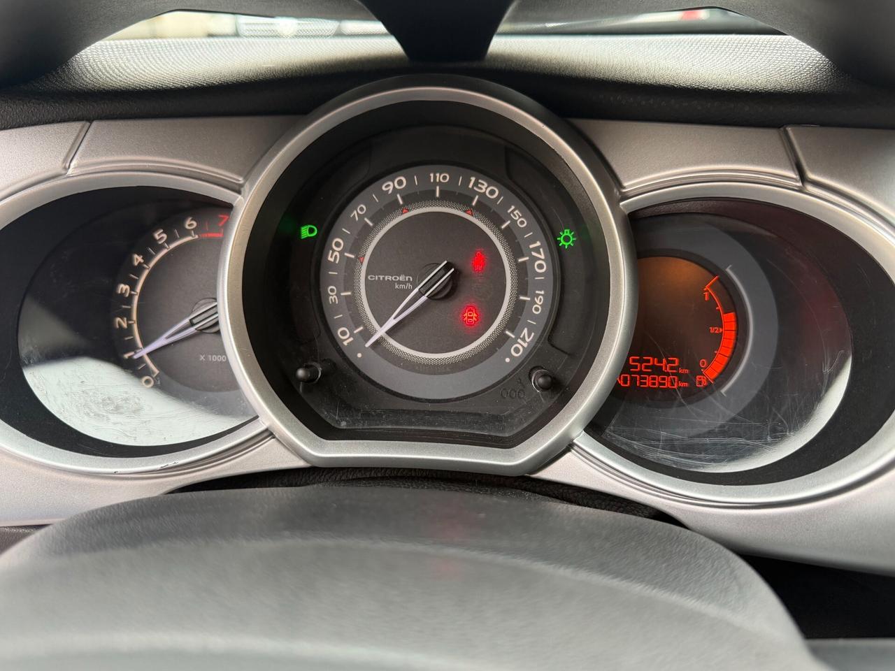 C3 1.1 benz, 4 cilindri, cinghia + tagliando fatti