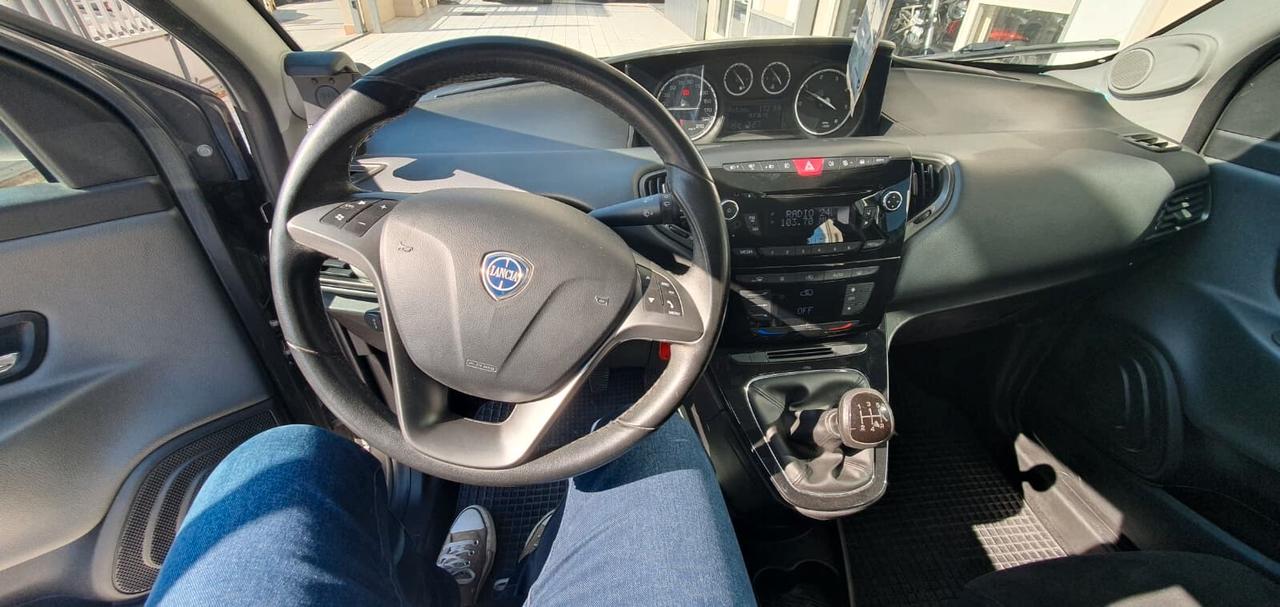Lancia Ypsilon 1.3 MJT 95 CV Platinum