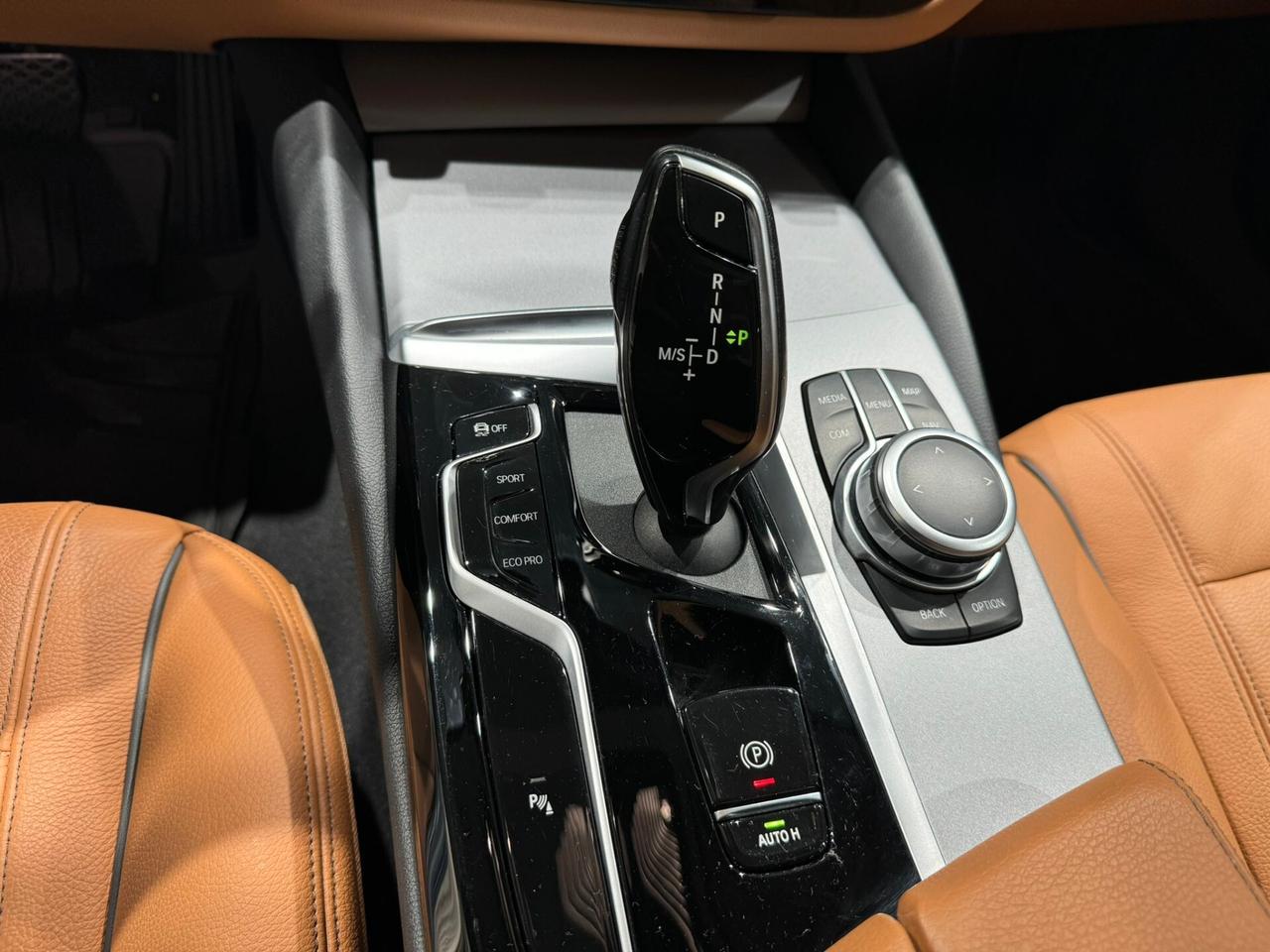Bmw 530d 48V Touring Business
