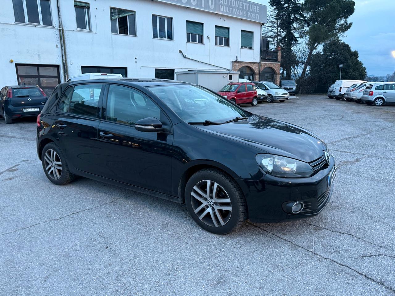 Volkswagen Golf 1.6 TDI DPF 5p. Highline