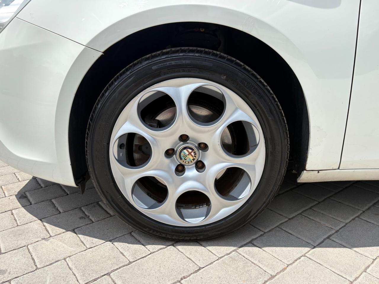 Alfa Romeo Giulietta 2.0 JTDm-2 140 CV Distinctive