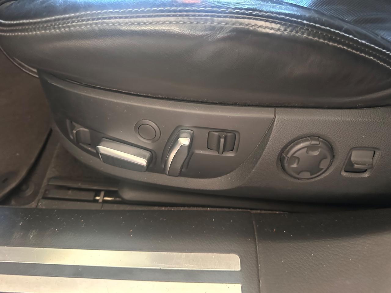 Audi A8 S8 5.2 V10 quattro tiptronic - Permute