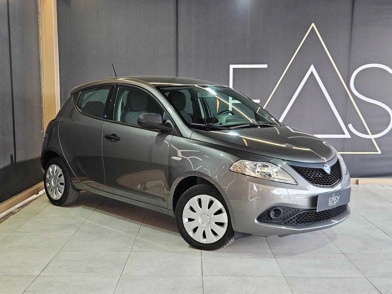 Lancia Ypsilon 1.2 ecochic Gpl 69cv