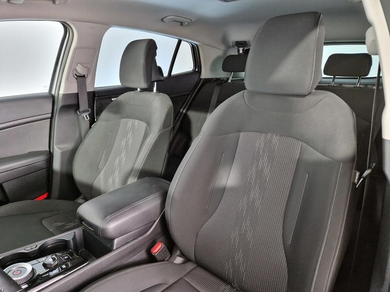 KIA SPORTAGE 1.6 CRDI MHEV STYLE 2WD DCT