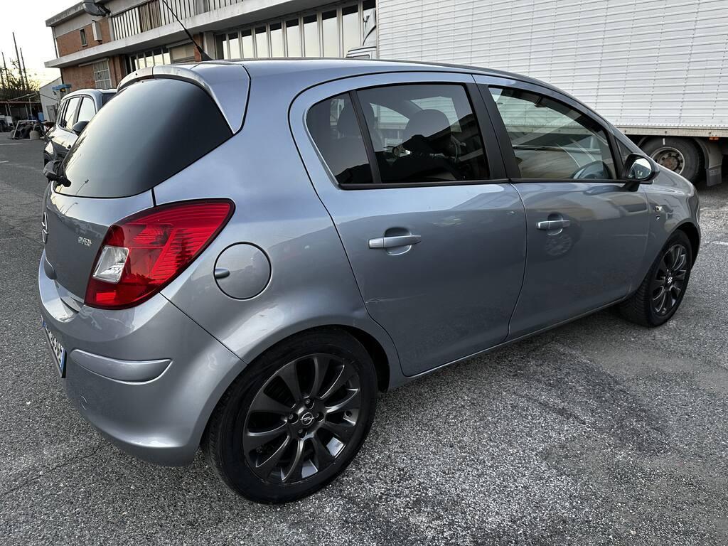 Opel Corsa 5 Porte 1.2 Edition