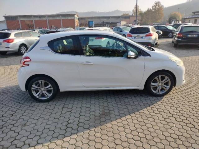 Peugeot 208 1.6 e-hdi 8v Allure s&s 3p