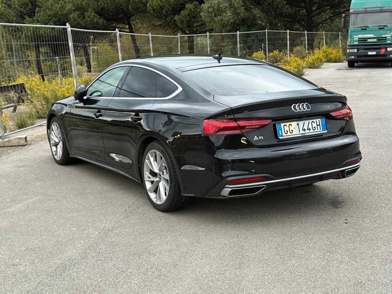 Audi A5 SPB 40 TDI quattro S tronic Business