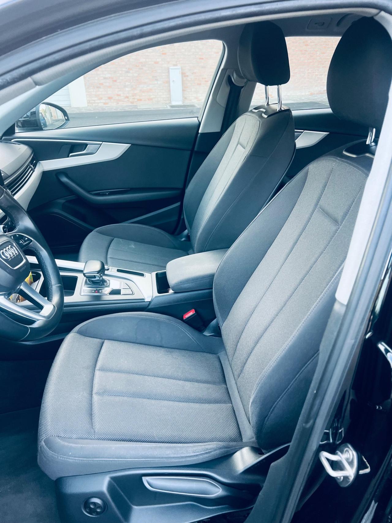 Audi A4 35 TDI/163 CV S tronic Business