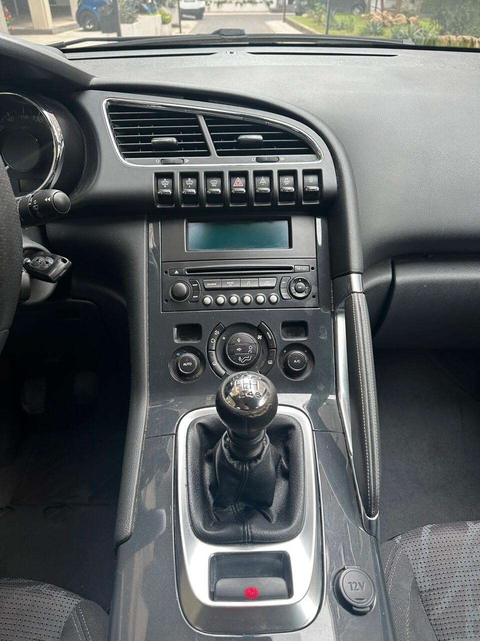 Peugeot 3008 1.6 HDi 110CV Outdoor