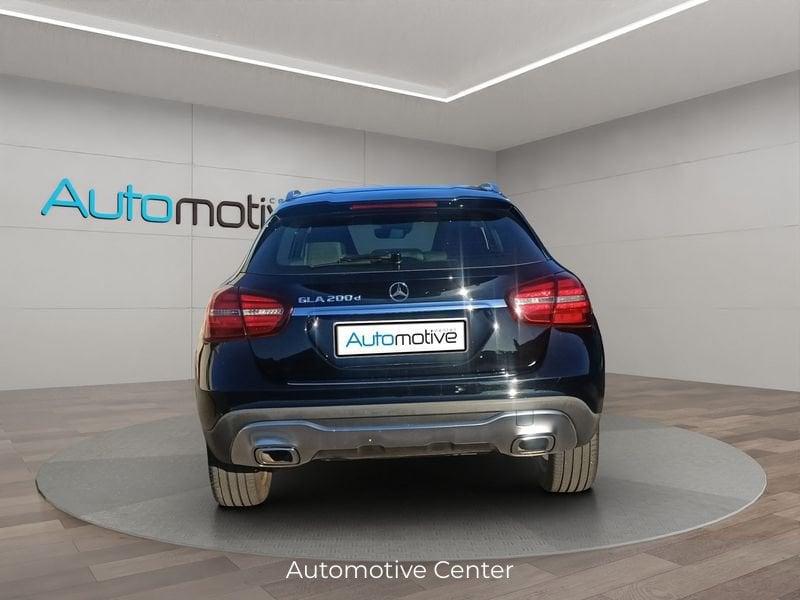 Mercedes-Benz GLA 200 d Automatic Sport