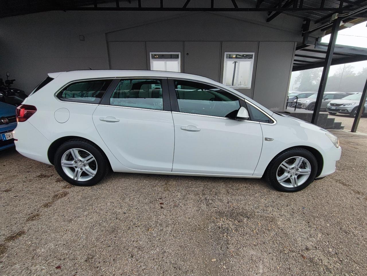 Opel Astra 1.7 CDTI 125CV RISERVATA A OPERATORI DEL SETTORE