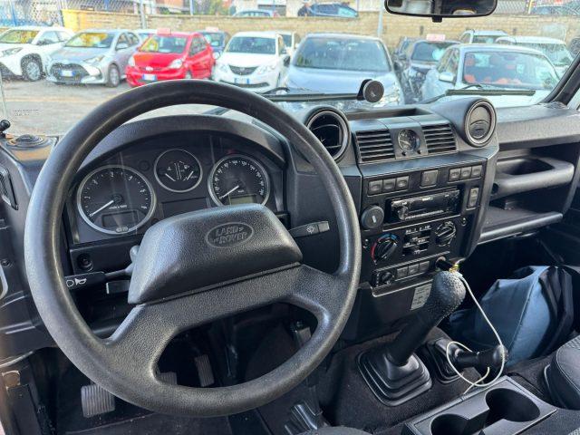 LAND ROVER Defender 110 2.4 TD4 Station Wagon SE