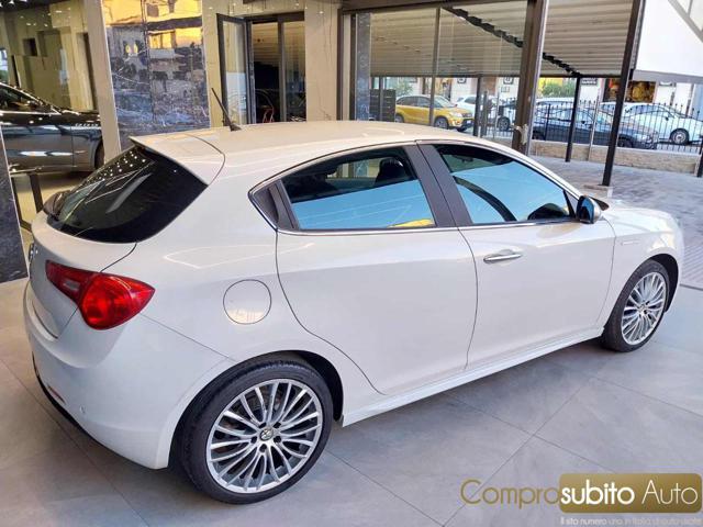 ALFA ROMEO Giulietta 1.4 Turbo MultiAir TCT Exclusive