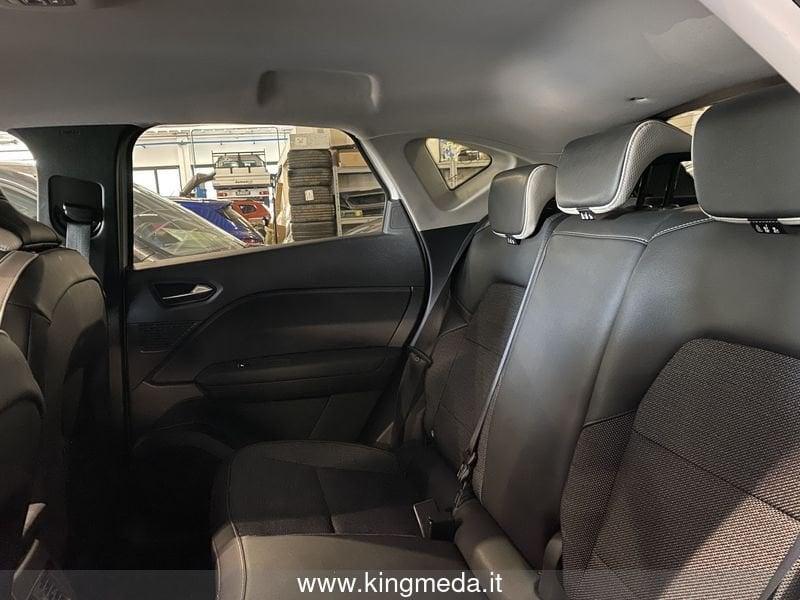 Renault Captur MILD HYBRID TCe 140 CV INTENS