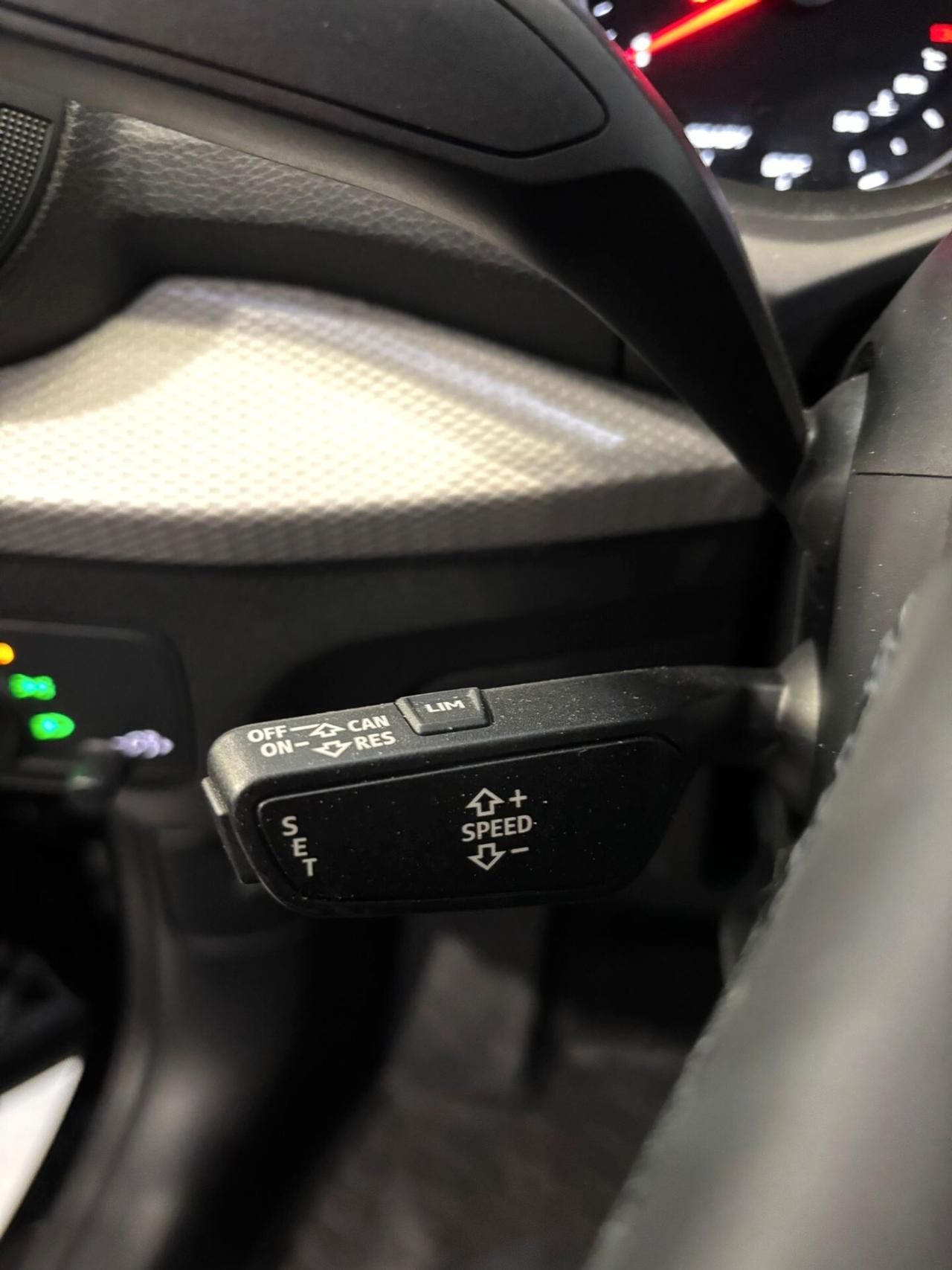 Audi Q2 30 TDI S tronic Admired Advanced 2.0 116CV