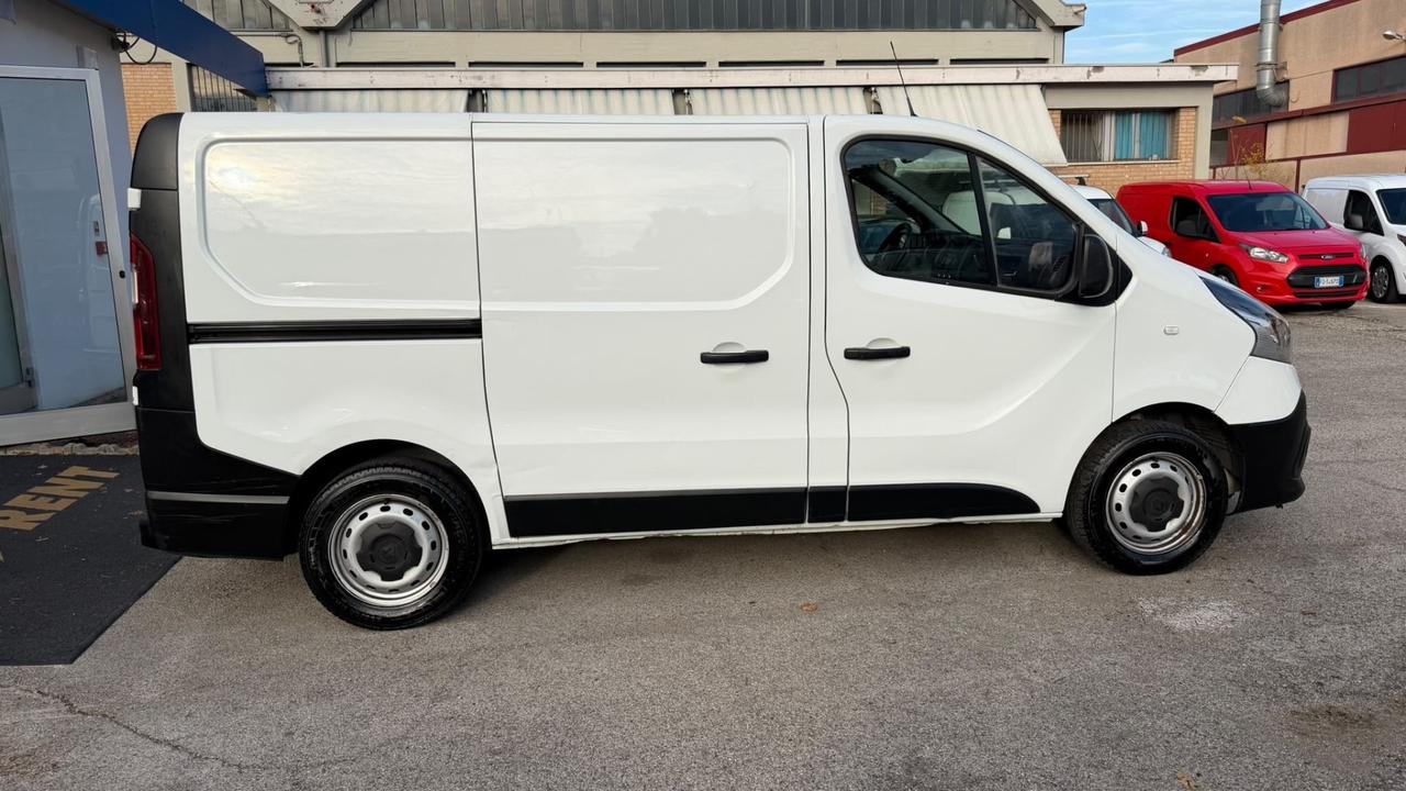 Renault Trafic T27 2.0 dCi 120CV PC-TN Furgone Ice Plus