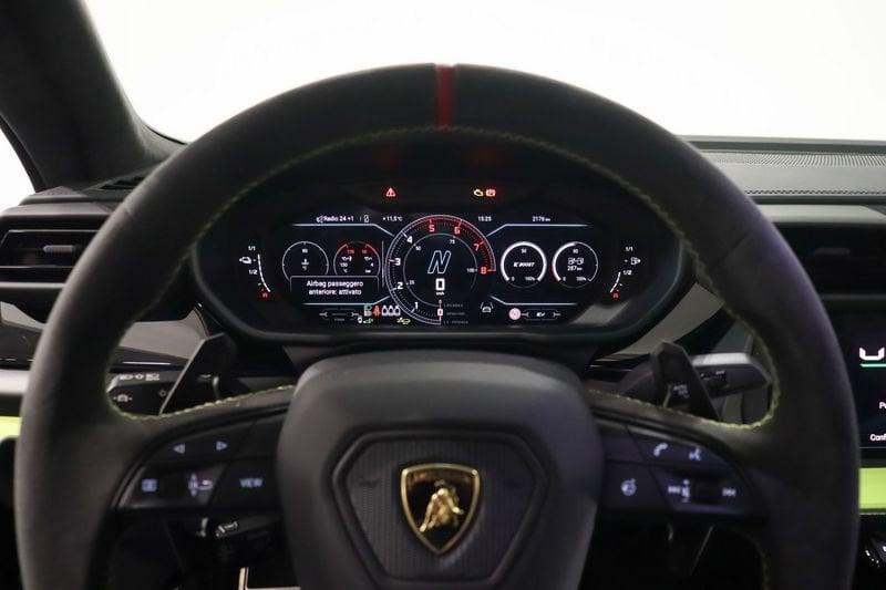 Lamborghini Urus 4.0 SE