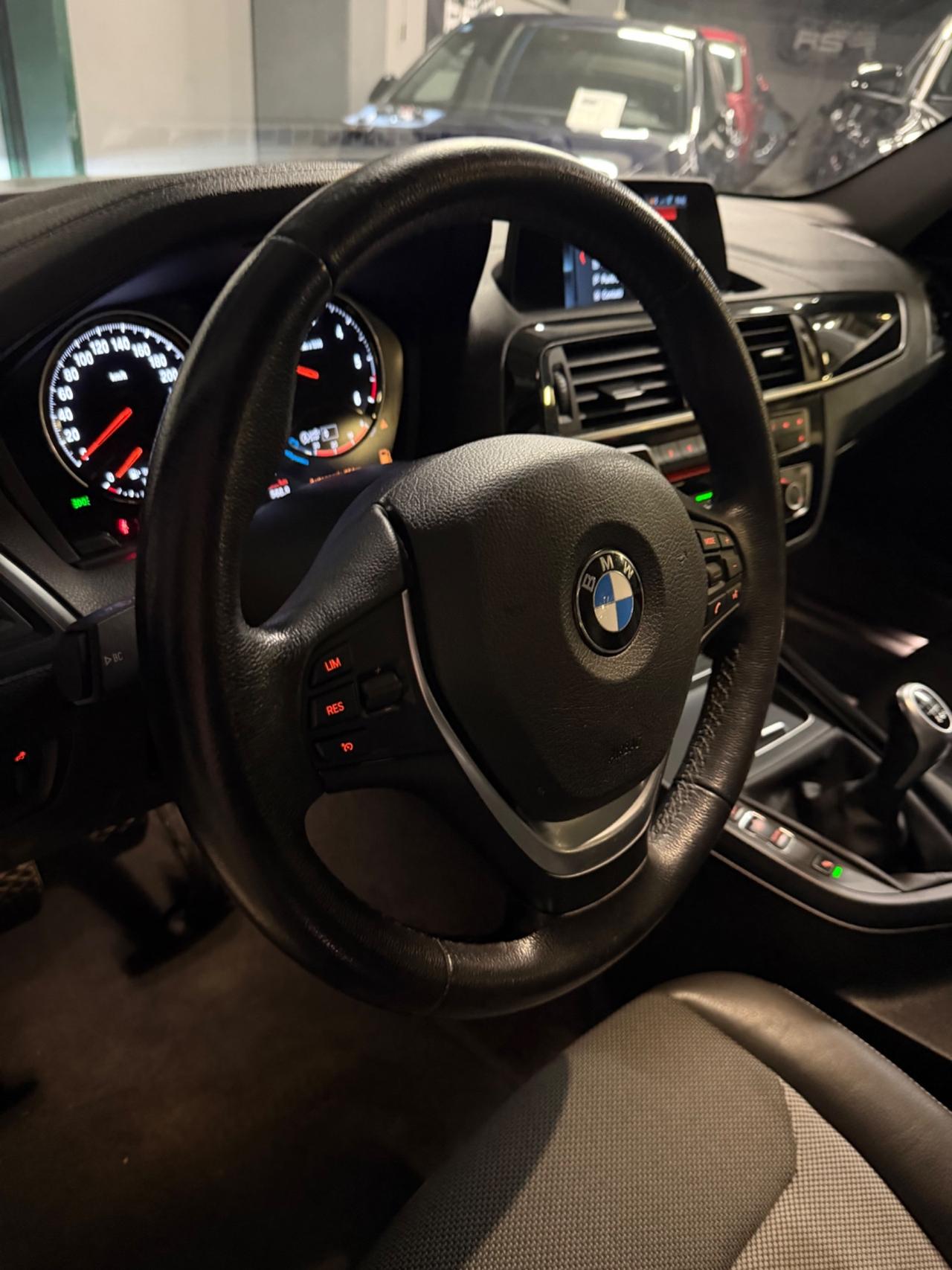 Bmw 116d 5p. URBAN EU6B INTROVABILE KMCERT GARANZ UNICOPR