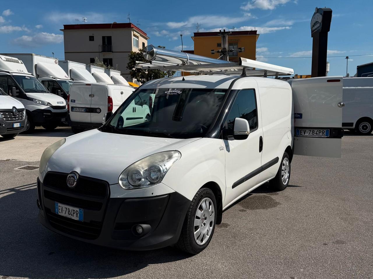 FIAT DOBLO' 1.6mjt OFFICINA MOBILE
