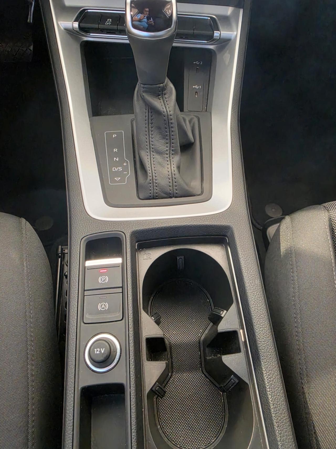 Audi Q3 35 TDI S tronic Business Advanced