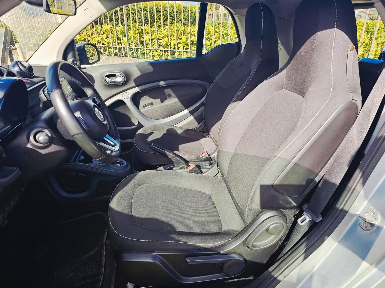 Smart ForTwo 70 1.0 twinamic Passion Ufficiale Italiana