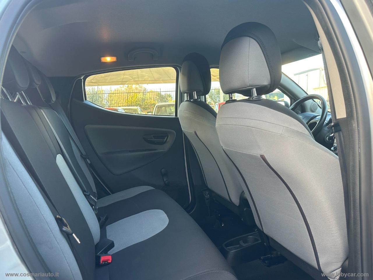 LANCIA Ypsilon 1.2 69 CV 5p. GPL Ecochic Gold