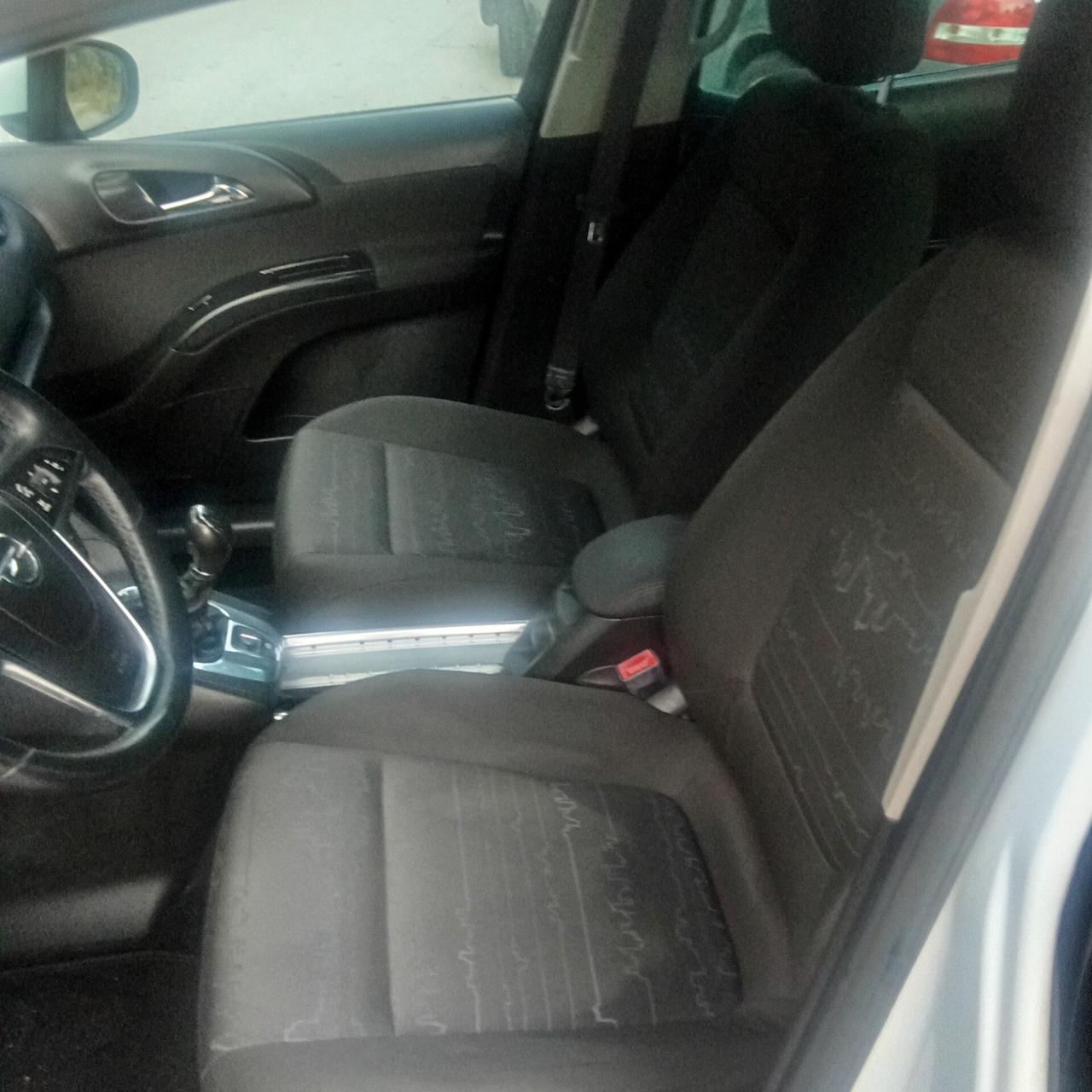 Opel Meriva 1.3 CDTI 75cv 011