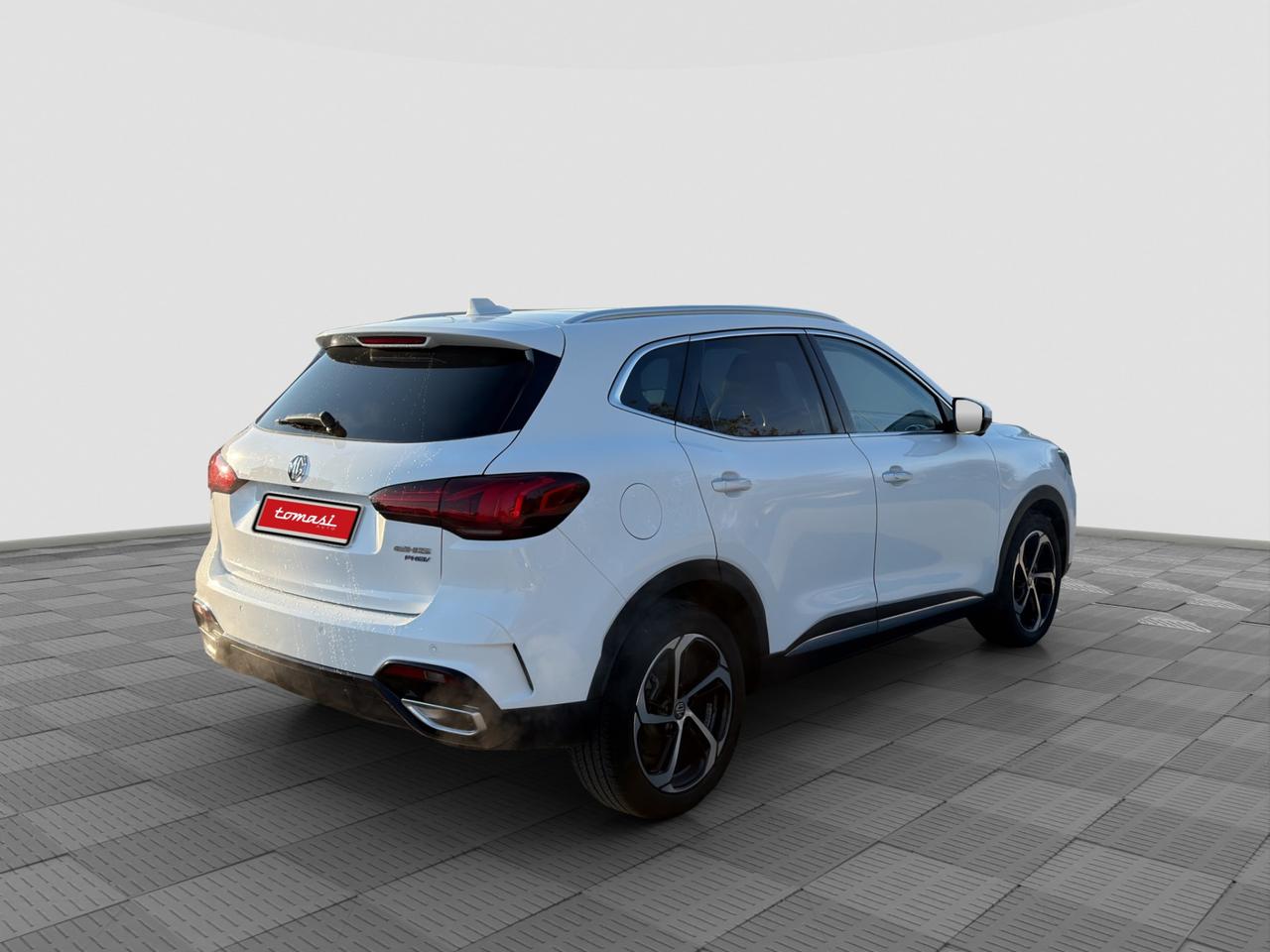 MG EHS Plug-in Hybrid Luxury