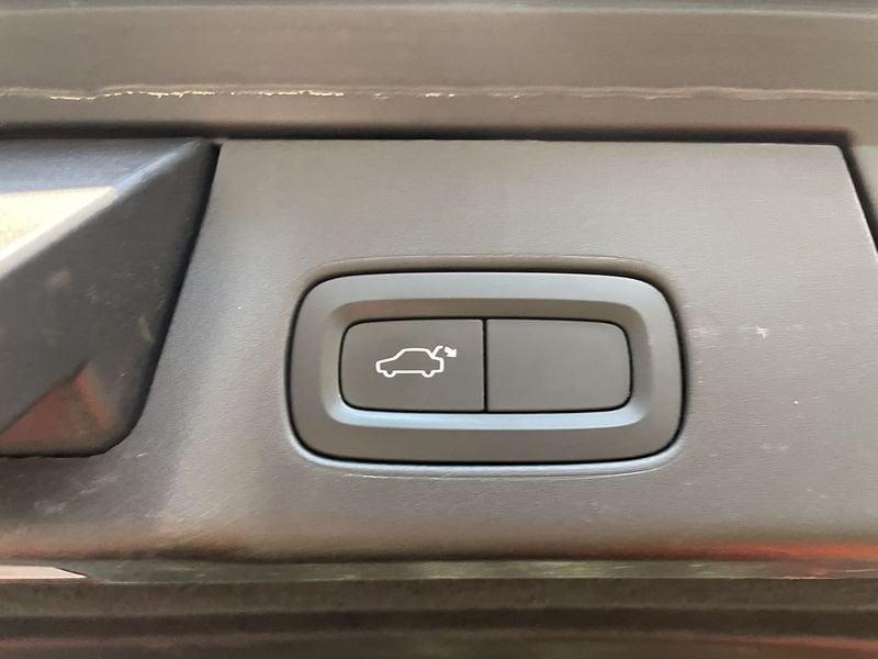 Volvo V90 D4 Geartronic R-design 190 Cv
