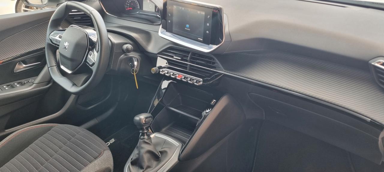 Peugeot 2008 BlueHDi 110 S&S Allure Pack