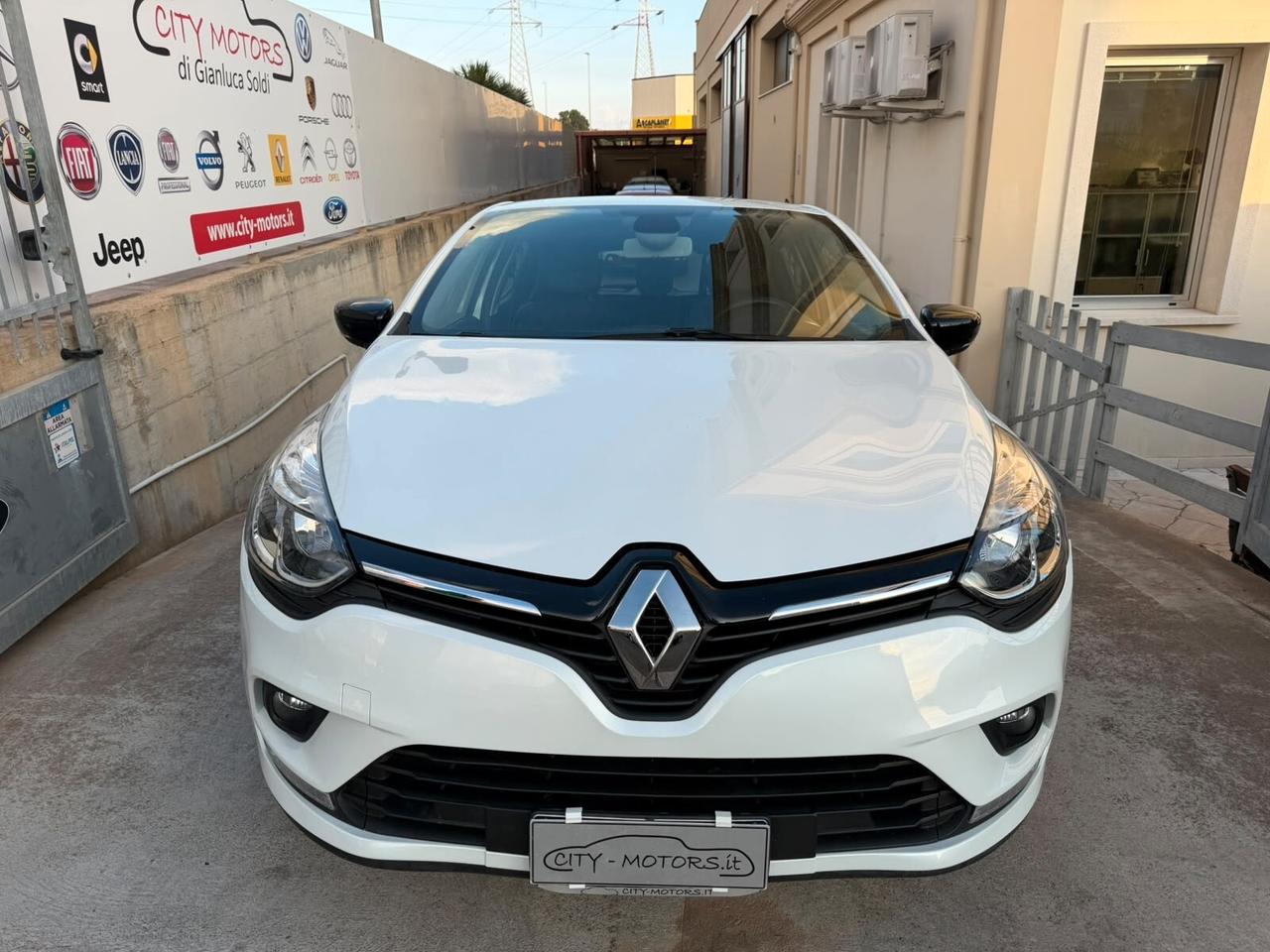 Renault Clio dCi 8V 75CV Energy Zen Fari Led