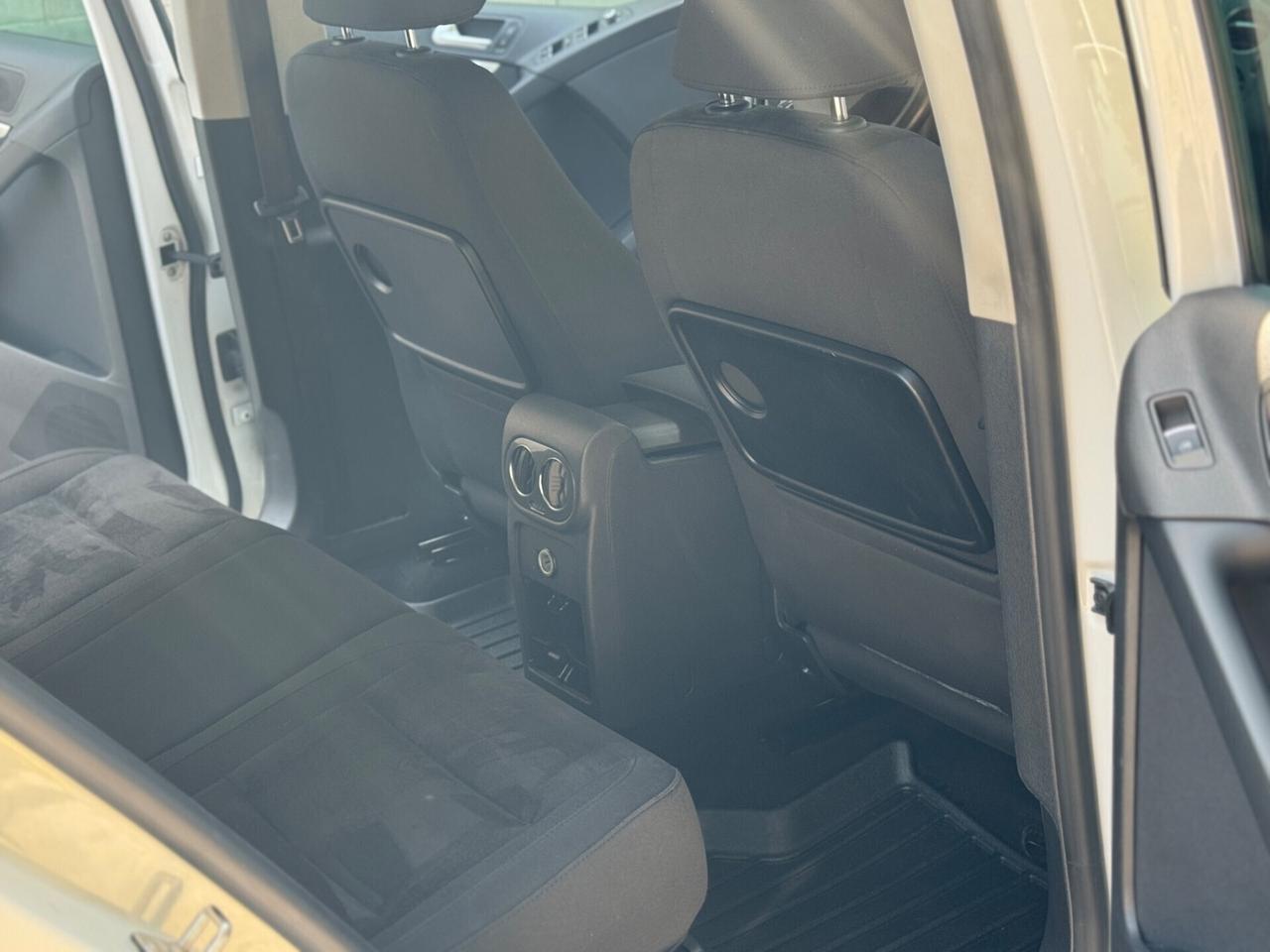 Volkswagen Tiguan 2.0 TDI 140 CV 4MOTION DSG Sport
