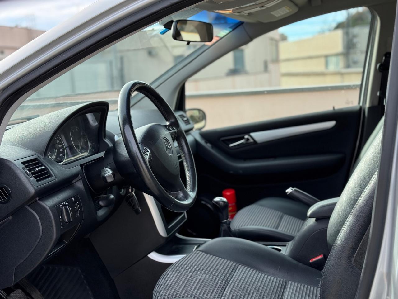 MERCEDES CLASSE A 150 BENZINA GARANZIA 12 MESI