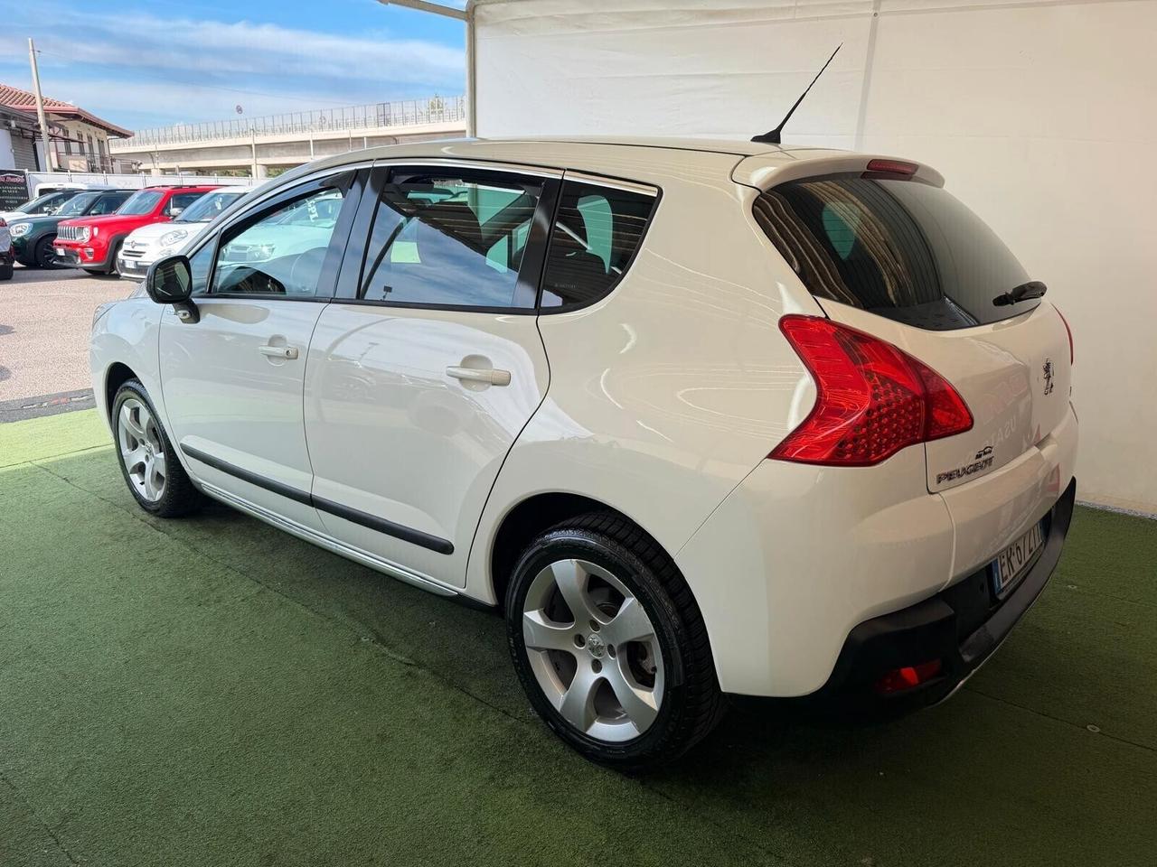 PEUGEOT 3008 STYLE 1.6 DIESEL 115CV AUTOMATICA