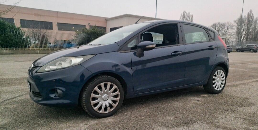 Ford Fiesta 1.2 82 CV 5 porte Titanium