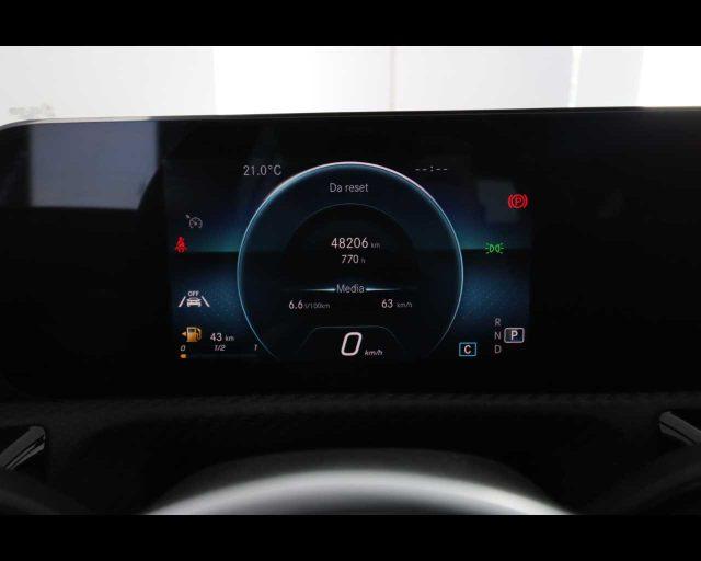 MERCEDES-BENZ CLA 200 d Automatic Shooting Brake Business Extra
