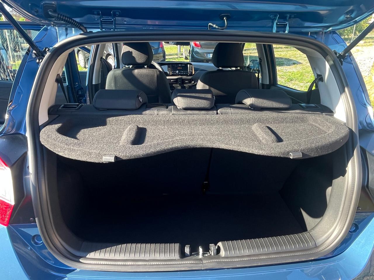 Hyundai i10 1.0 MPI AT Connectline 02/2025 Si Permuta