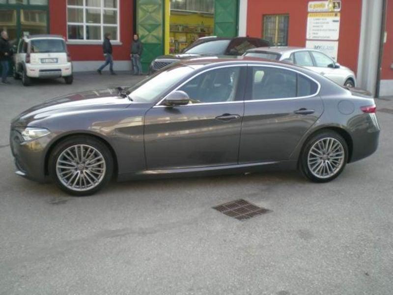 Alfa Romeo Giulia 2.2 t Executive 190cv auto my19