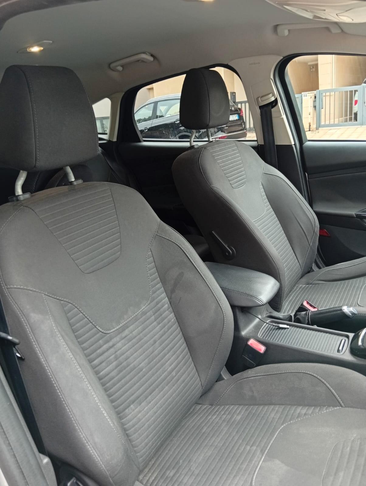 Ford Focus 1.5 TDCi 120 CV Plus