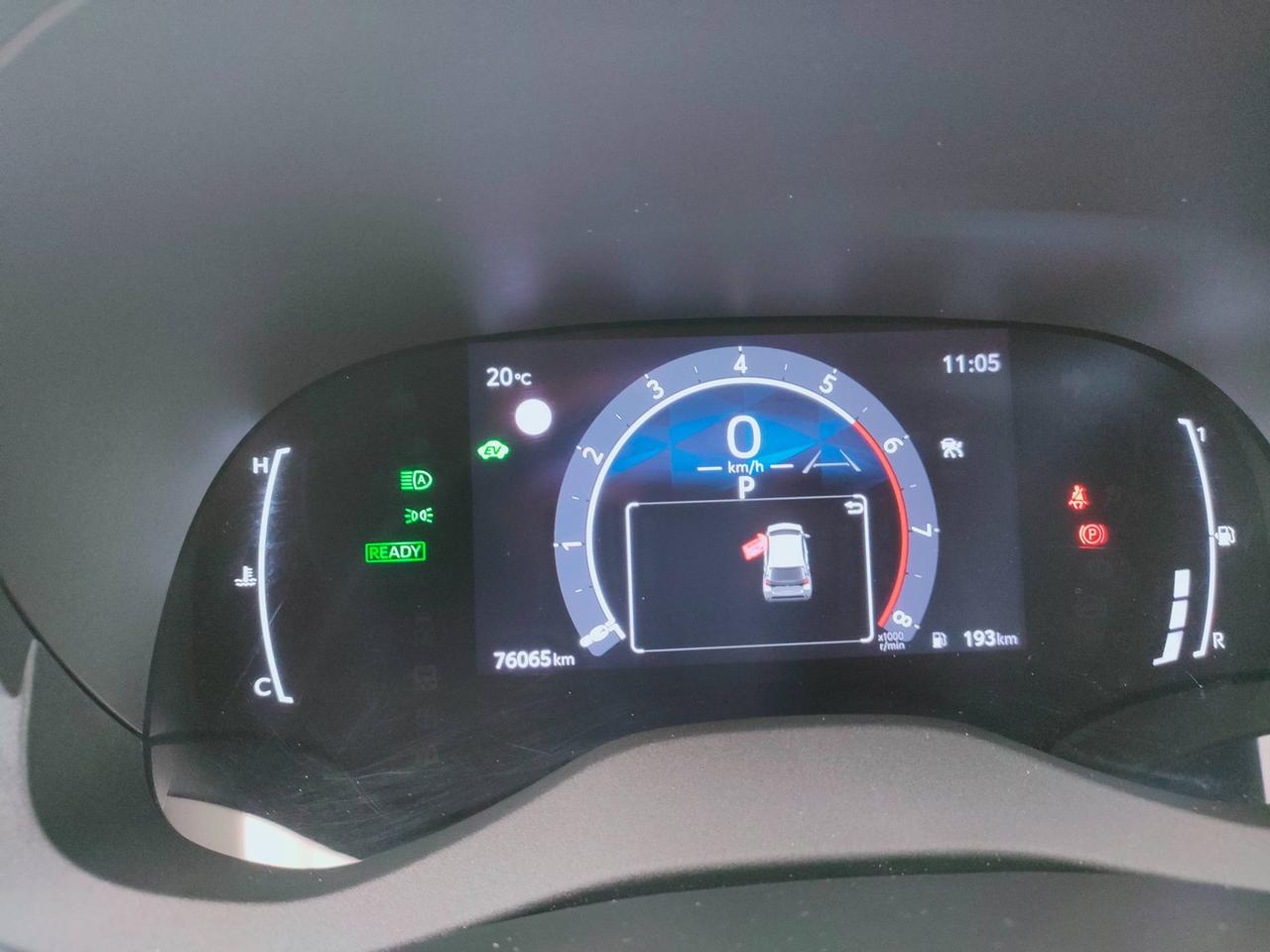 TOYOTA Yaris IV 2020 - Yaris 1.5h Trend