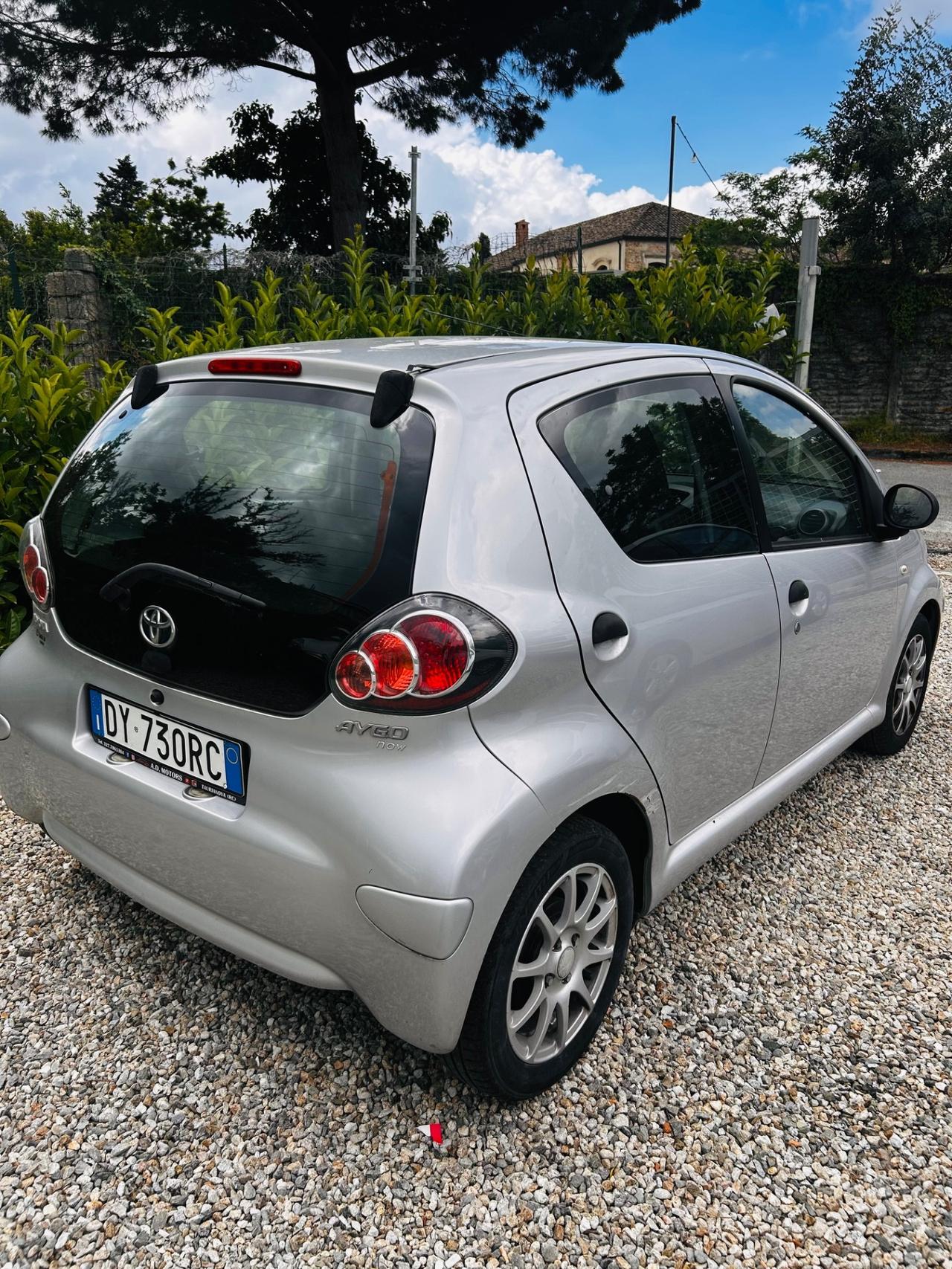 Toyota Aygo 1.0 12V VVT-i 5 porte Now