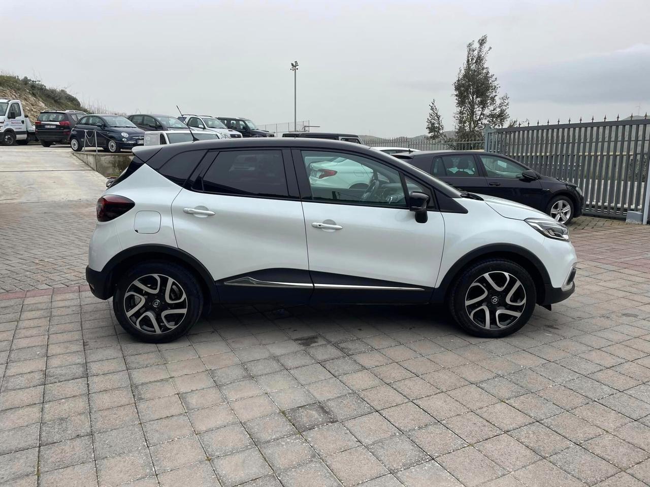 RENAULT CAPTUR 1.5 - 2017