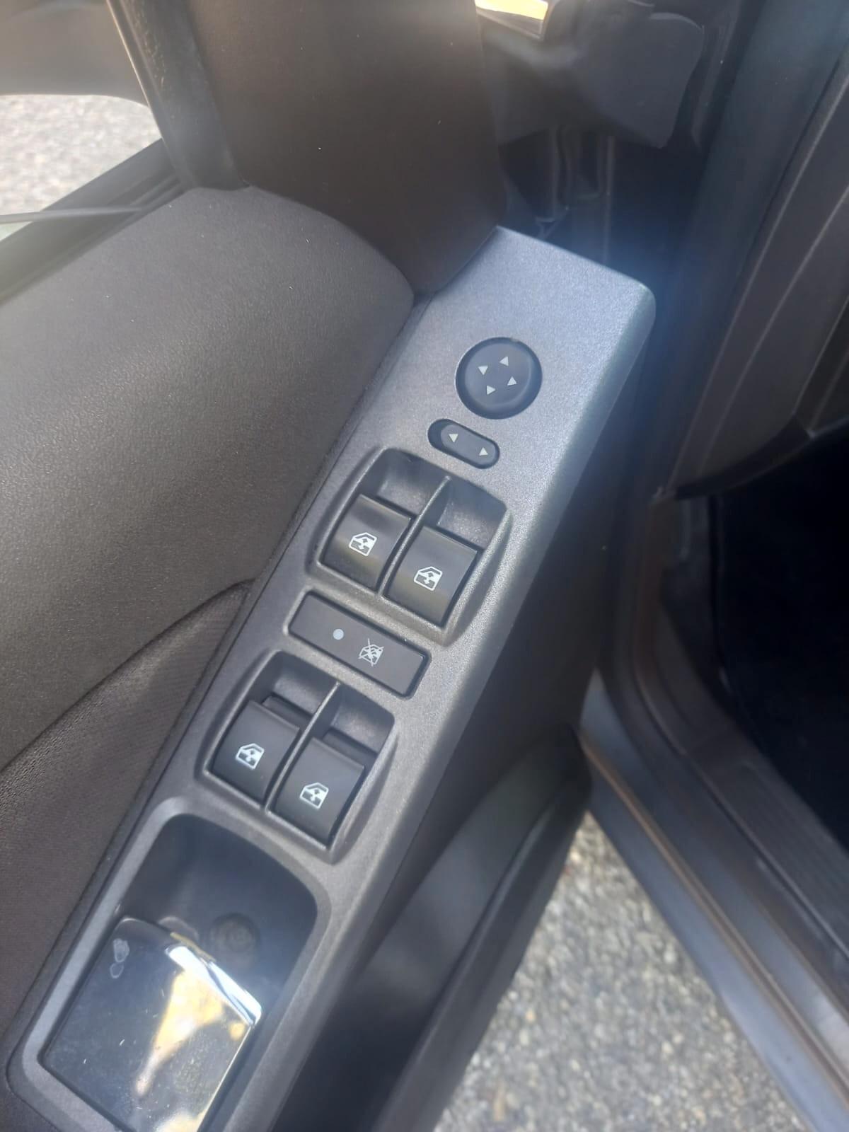 Lancia MUSA 1.4 8V Ecochic (GPL)