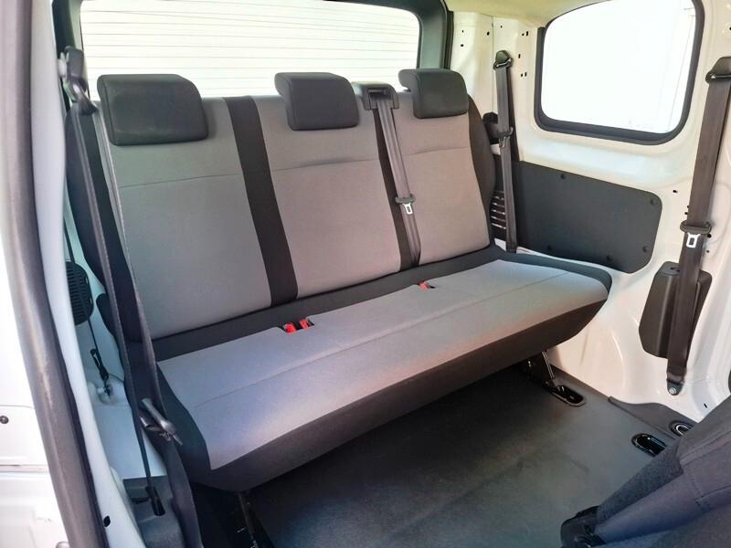 Peugeot Expert 1.5 BlueHDi 120CV 8 POSTI