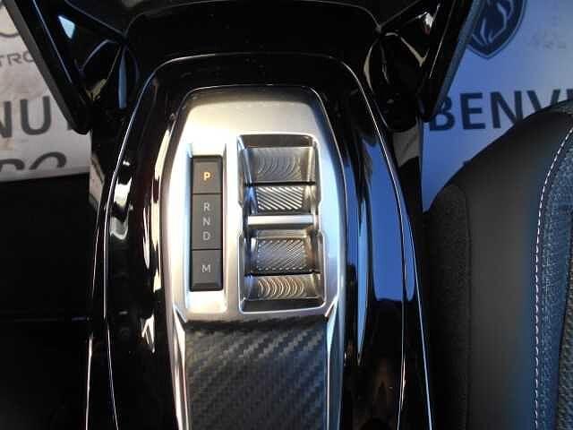 Peugeot 2008 Hybrid 136 e-DCS6 Allure b Fin 9Perfet Sc35%