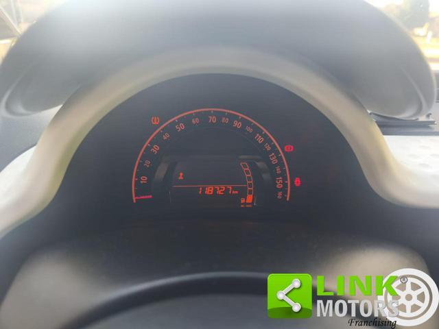 RENAULT Twingo 1.0 SCE LIVE