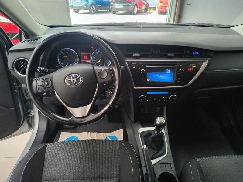 Toyota Auris 1.4 D-4D Lounge
