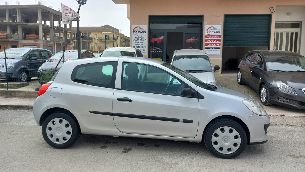 Renault Clio CONFORT
