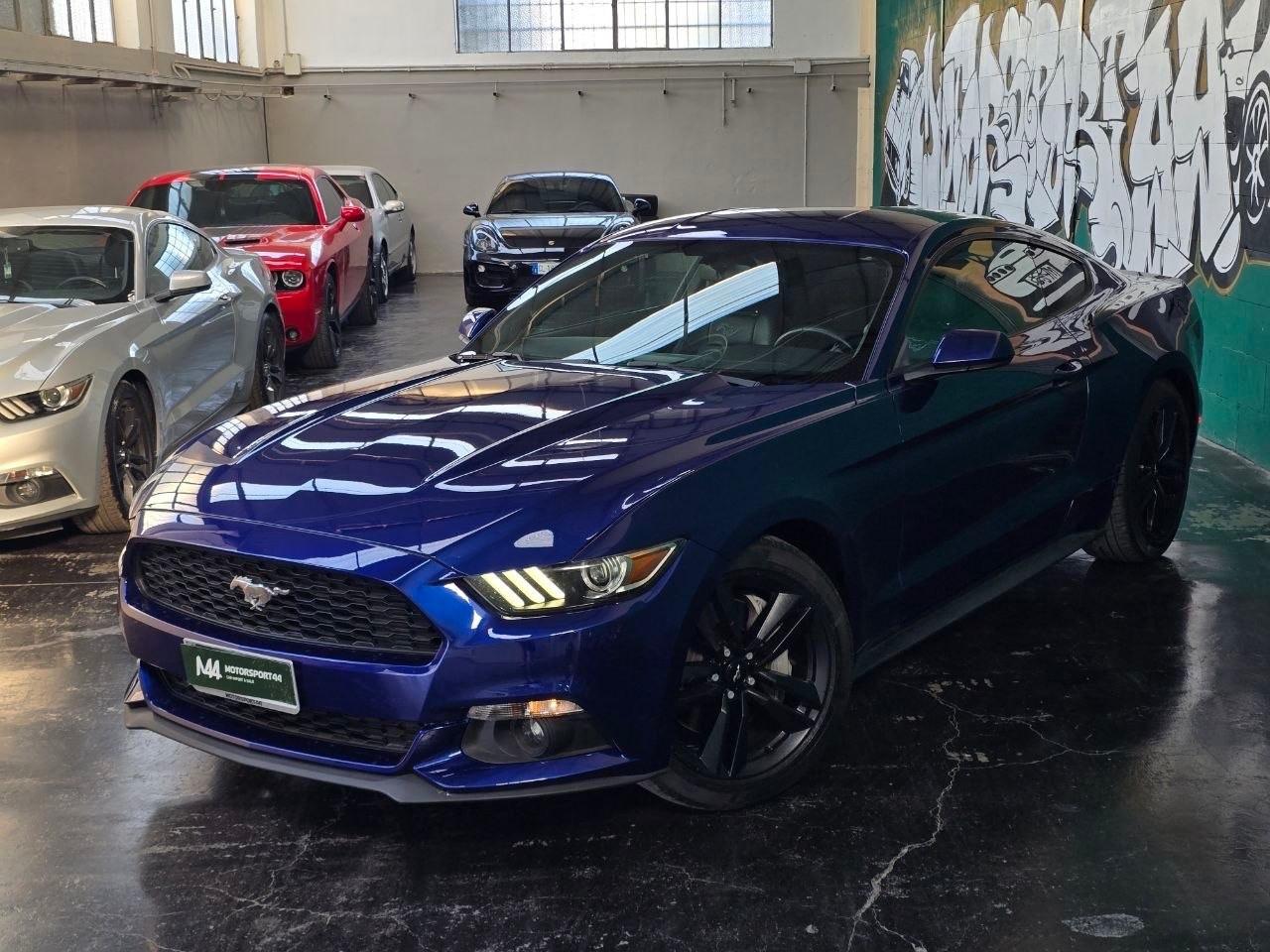 Ford Mustang 2.3 EcoBoost Manuale Performance Package