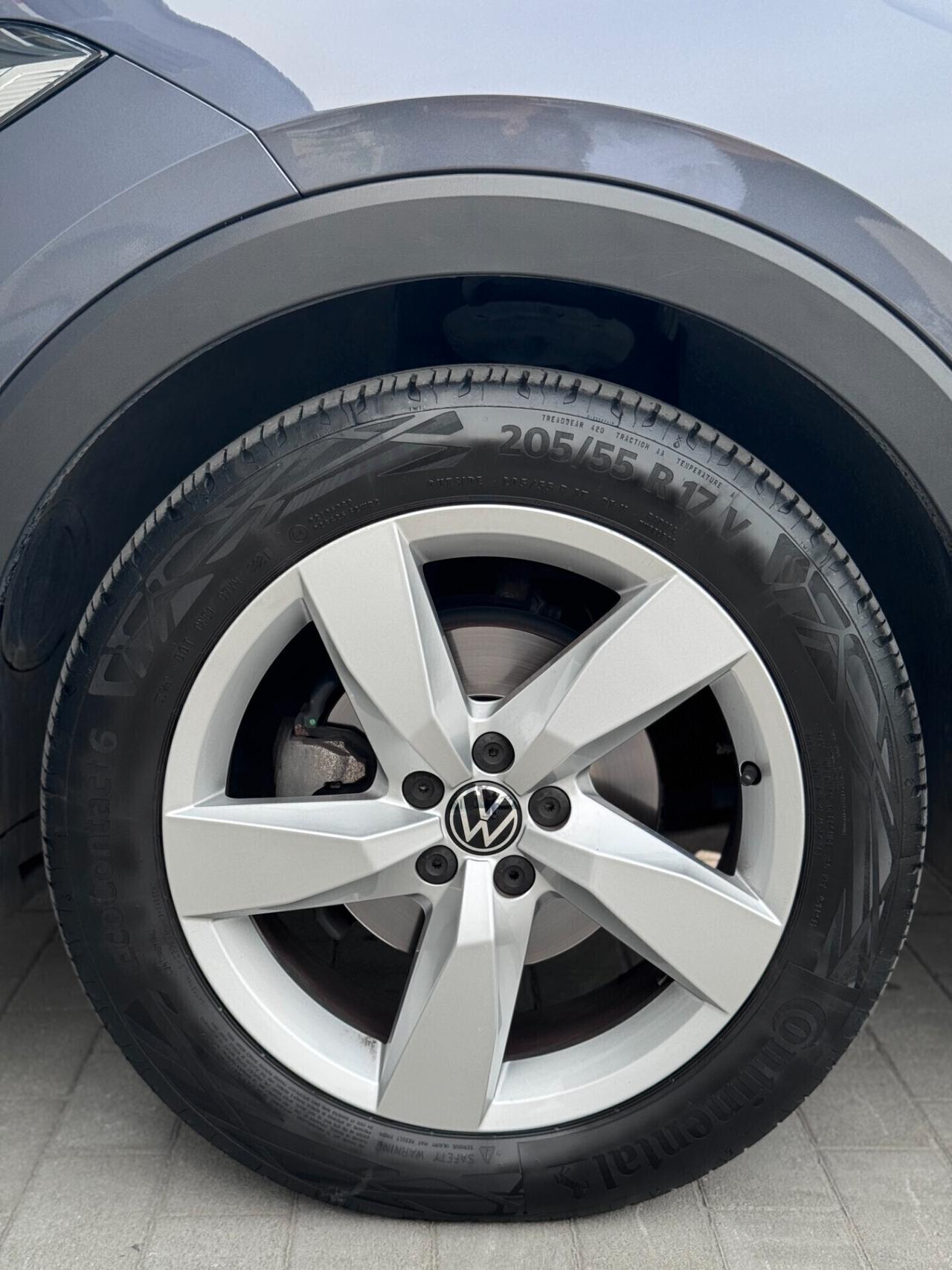 Volkswagen T-Cross 1.5 TSI ACT DSG Style BMT - CAMBIO AUTOMATICO - CAMERA - PRONTA CONSEGNA - TAGLIANDI CERTIFICATI